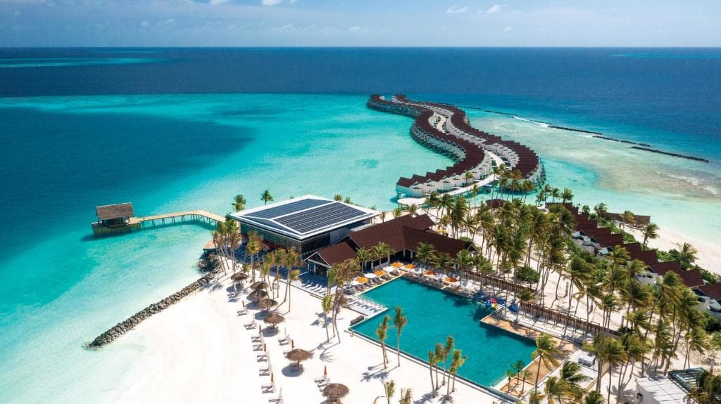 MALDIVES - With OBLU Xperience Ailafushi.