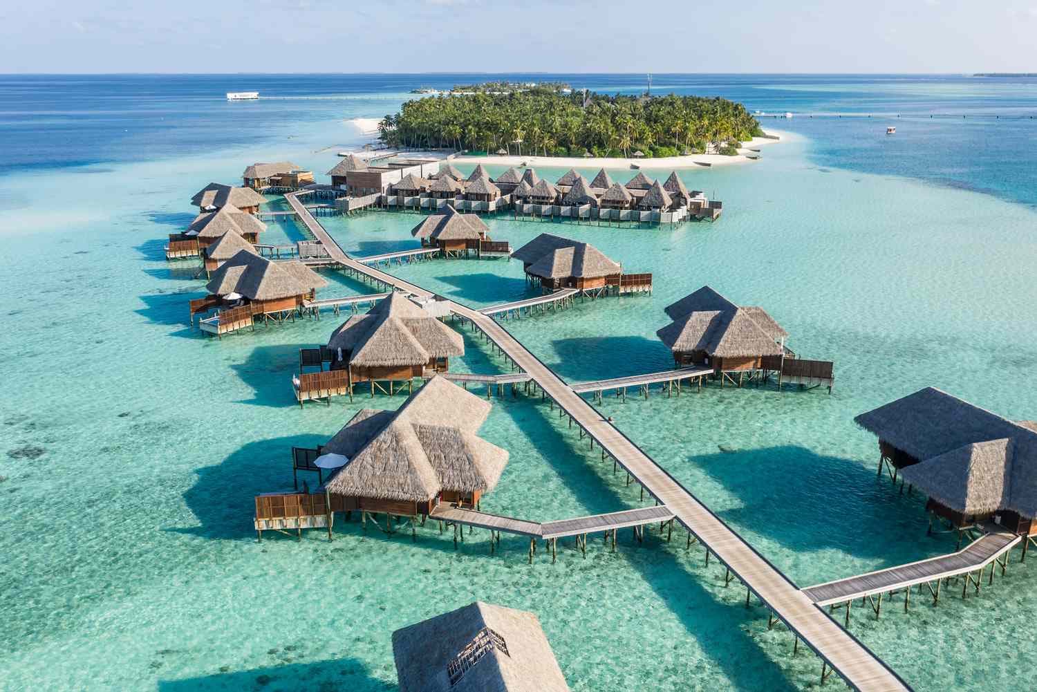MALDIVES - with Medhufushi Island Resort.