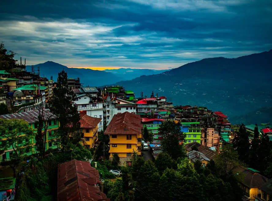 GANGTOK PELLING TOUR
